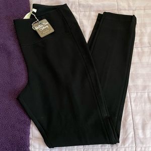 NWT Matilda Jane ponte pants.